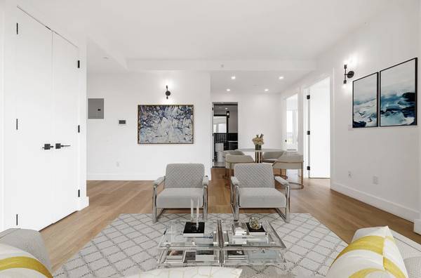 $9,449 / 4br - Duplex elegante de 4 dormitorios y 3 baños (East Village)63827342289665121