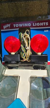 Towing light assembly 1