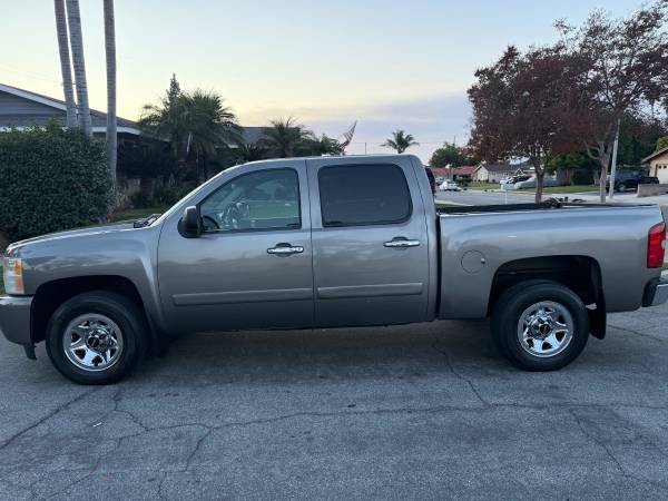 2007 Chevy Silverado Crew Cab 1
