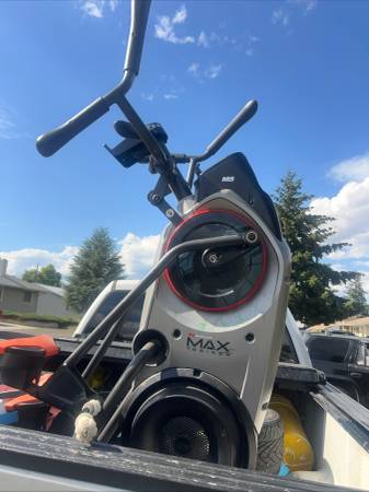 Bowflex Max Trainer M5 1