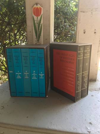 Libros amados durante toda la vida - $1 (College Park)63470290628995120