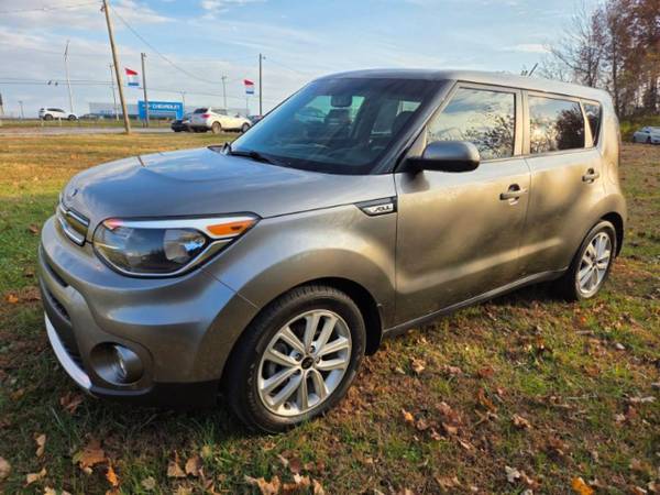 2018 Kia Soul + 1