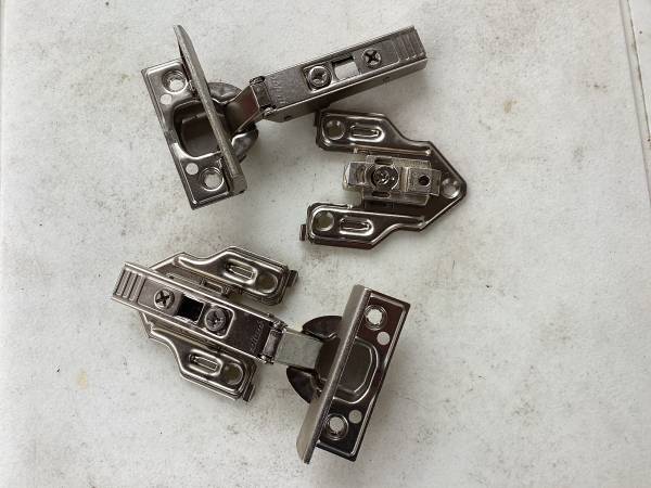 Concealed  cabinet door hinges 1