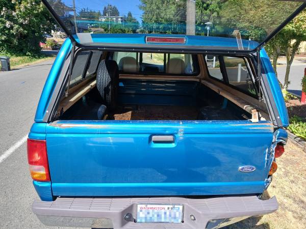 Camioneta Ford Ranger 1997 con cabina - CAMIÓN PROYECTO - Título limpio - $1,100 (Burien)63617918975873123