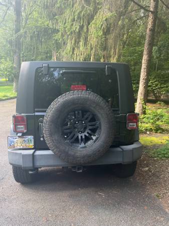 Jeep Wrangler Unlimited Sport 4D - $8,90063618565853313123