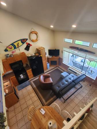 $1,495 / 2br - Crescent Bar 2 bdrm/2 Bath Condo fully furnished (Quincy)63922932902274120