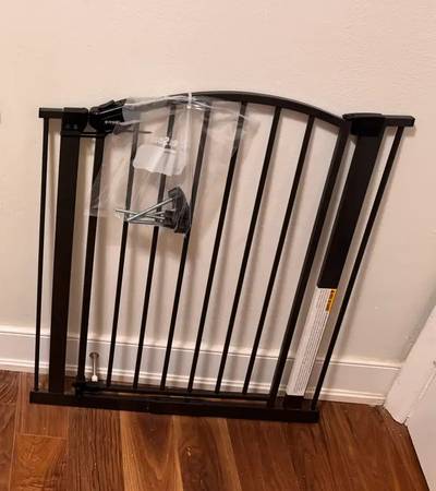 Safety Baby Gate 1