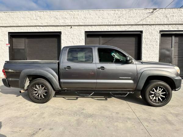 2014 TOYOTA TACOMA DOBLE CABINA CAMIONETA - $5,000 (PACOIMA)63623854460289122