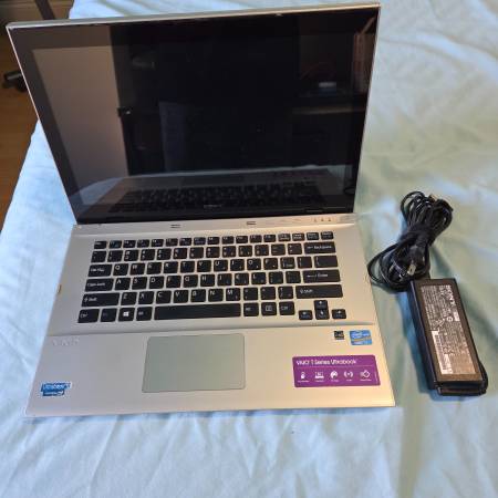 SONY VAIO T SERIES ULTRALBOOK 1