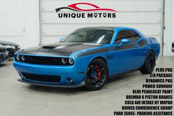 2019 Dodge Challenger  R/T Scat Pack Coupe 1