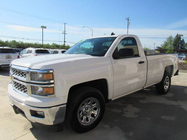 2014 CHEVROLET SILVERADO 1500 CABINA REGULAR LT 8 PIES - $11,995 (2WIN AUTO SALES)63619519797763122