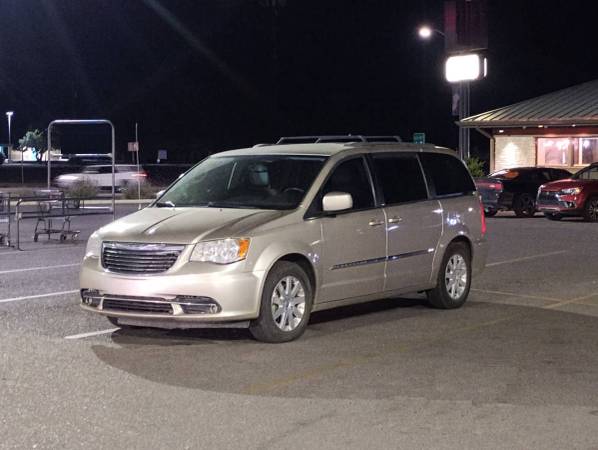 minivan 🚐 great condition, low miles 1