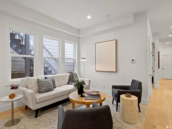 $1,500 / 2br - 1230ft2 - Charming 2Bedroom 1Bathroom Apartment (San Francisco)63845955952385121
