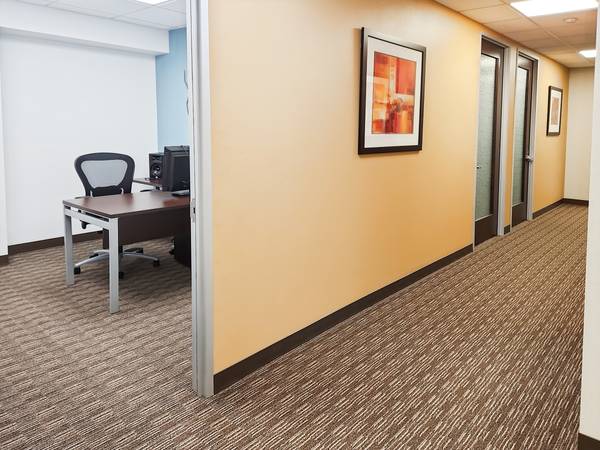 $1,275 🔑 Spacious & Secure Team Suites (Appleton)64163326483457122