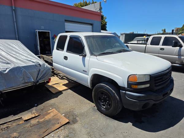 ☆☆☆2003 Chevy Silverado 2500hd Duramax ☆☆☆ - $4,800 (santa clara)63613137359745122