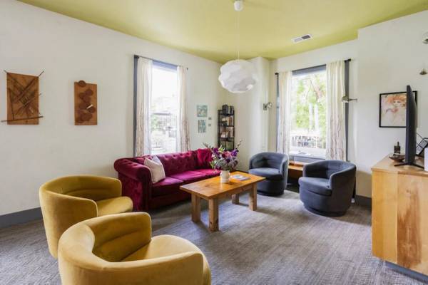 $1 / 7br - Amazing location, modern decor, family-friendly in Alberta Arts. Pets welcome! (Portland, OR)63914739805059121