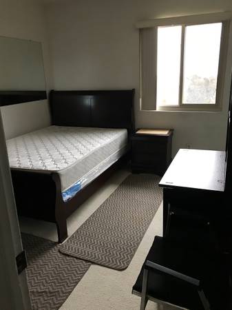 $950 / 5br - 2300ft2 - $950 Nice Quiet Clean Home Furnished Room including utilities (Chula Vista, CALIFORNIA)63998454813314121