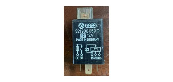 OEM VW fuel pump Relay 321906059C - VW Jetta, Rabbit, and Scirocco 1