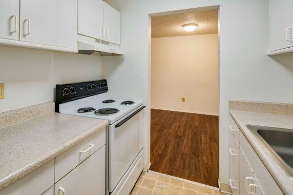 $1,019 / 1br - 700ft2 - One Bedroom Homes - start at $1019 & NO SECURITY DEPOSIT - Apply Now! (Vancouver)63914737759618122