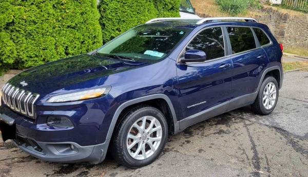 Jeep Cherokee 2015 - $8.300 (Midtown West)63618038931459120
