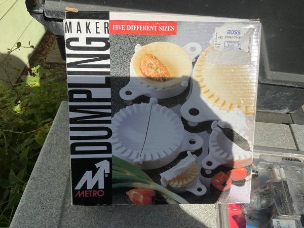 Dumpling molds turnovers 1