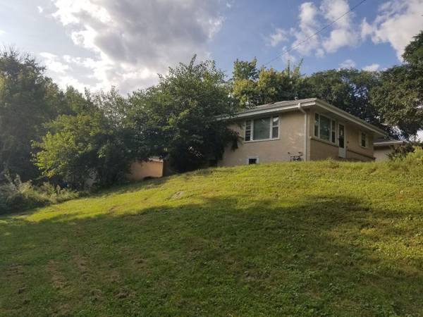 $775 / 2200ft2 - Furnished Room! Safe neighborhood!! Temporary Situations Welcome! (Wenonah, Nokomis)63797856957313124