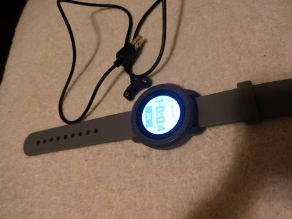 Garmin GPS Golf Yardage Watch with charger 1