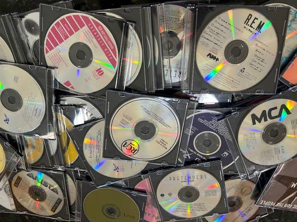 62 70's/80's CD's-NOT COPIES-NO SCRATCHES-EXCELLENT CONDITION 1