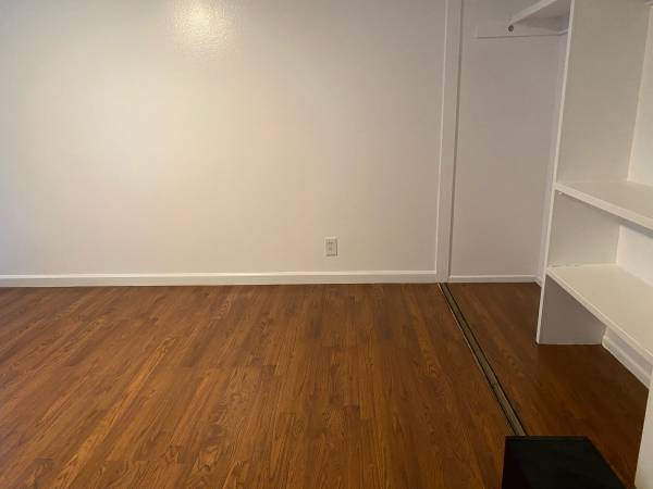 $1,350 / 1br - Room with Balcony (Ventura)63800735414915124