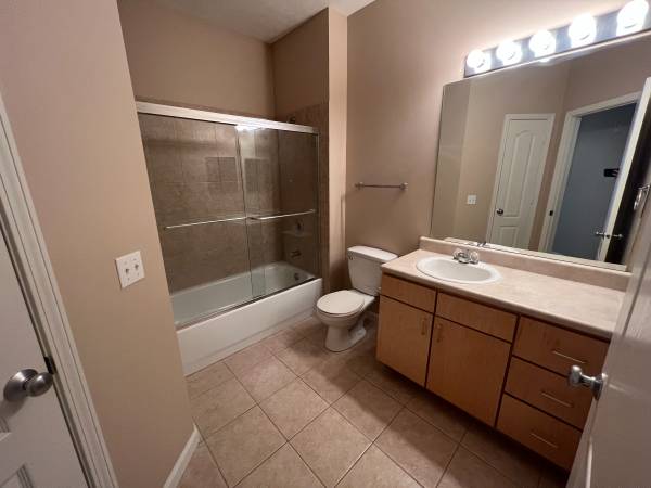 $1,600 / 2br - Cancel Your Gym Membership, We Have TWO GYMS!63681733046915122