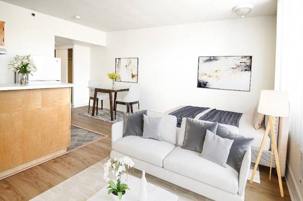 $1,195 / 288ft2 - Ofertas de verano esperándote para mantenerte fresco en esta unidad con A/C (1316 S Broadway, Santa Maria, CA)63663819432579123