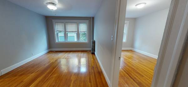 $3,050 / 1br - Gray St 1 Bed Porter Sq area NOW (Porter Square)63996690870274121