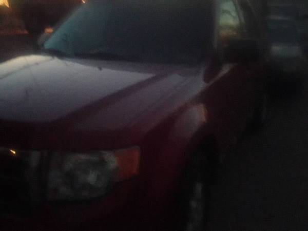 2012 Ford Escape Limited 1