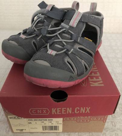 Keen Sandals Size 1 1
