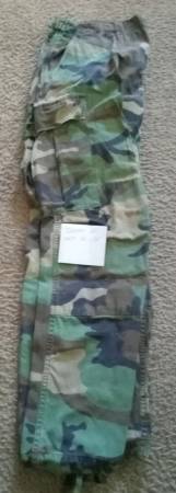 32 - 34" W    ( Camouflage pants ) 1