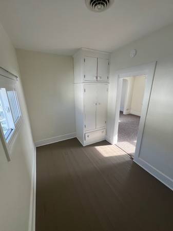 $1,300 / 3br - 800ft2 - 3bdrm 1 bathroom Apt for Rent (Buffalo)63925203961986123
