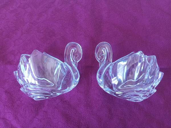 Shannon Crystal Designs of Ireland Swan Votive Candle Holders - Set of 1