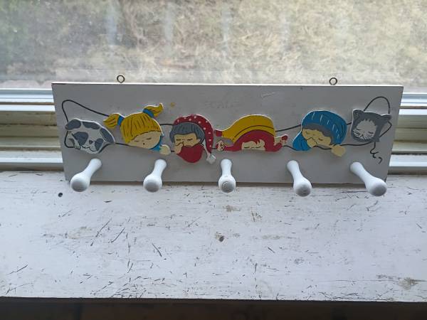 Child's decorative wood coat rack 1