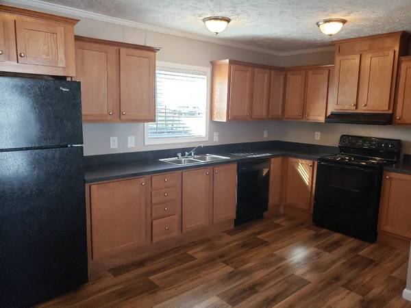 $1,349 / 3br - 1216ft2 - Look and Lease Today!  October Rent is FREE! (Woodlake)64027275090178120