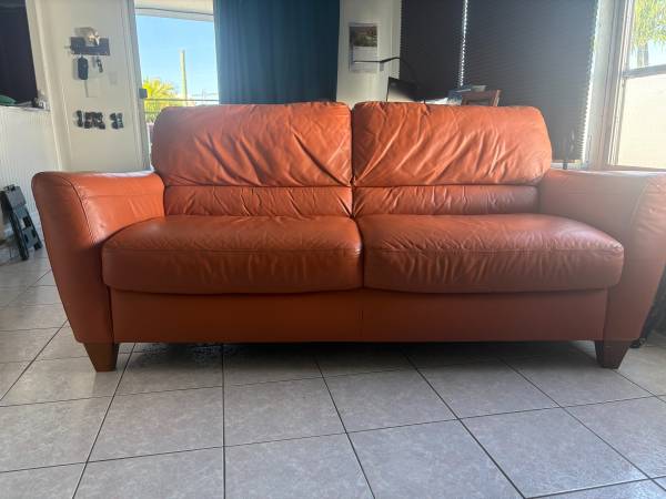 Sofa 1