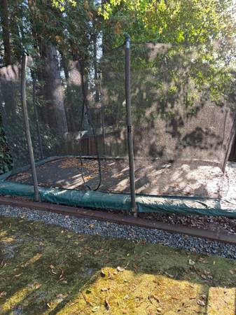 FREE large Trampoline 1