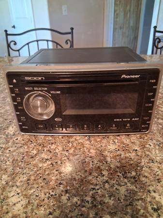 Pioneer car stereo 1