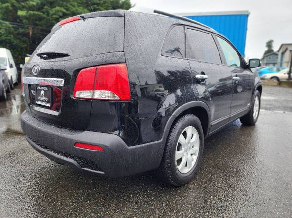 2013 Kia Sorento LX AWD - $7,999 (Seattle)63623390449537124