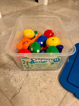 Lakeshore Learning Creature Builder 1