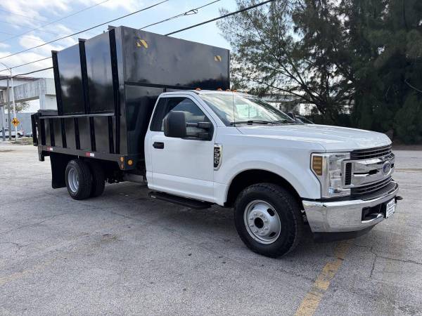 2018 Ford F350 SD DRW - Photo 3