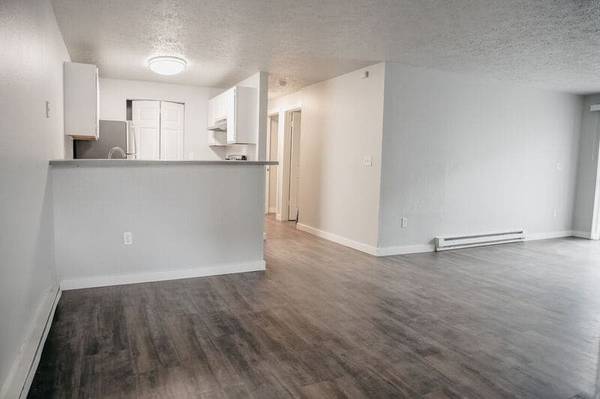 🎊 Ring in the New Year with a Roomy 2-Bedroom Apartment 1