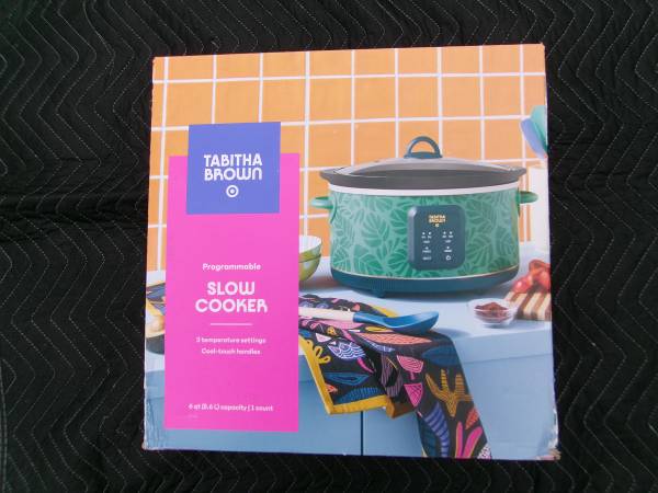 6 Quart Digital Slow Cooker- NEW Tabitha Brown for Target 1