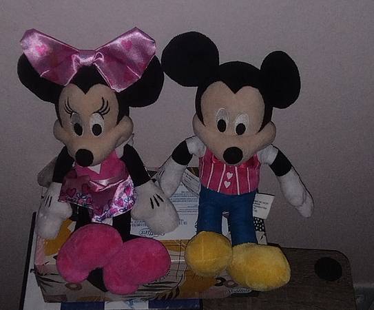 Minnie and Mickey Plush Toys 1