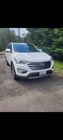 2015 hyundai santa fe limited ultimate awd. - $8,800 (Snohomish)63623285684355124