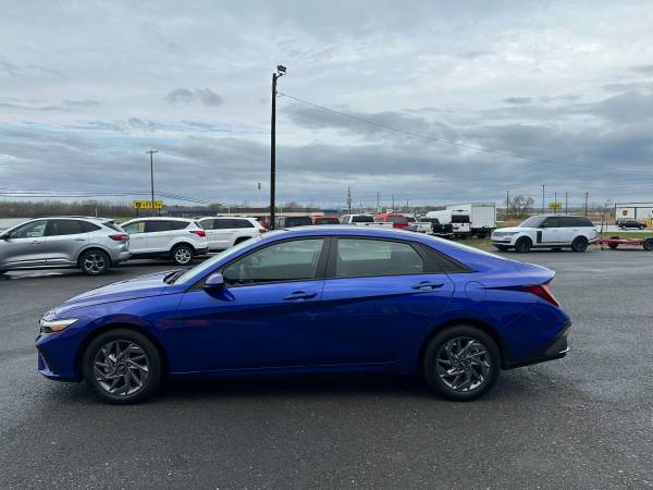 2024 HYUNDAI ELANTRA SEL - $24,995 (Champlain)63622657727617122